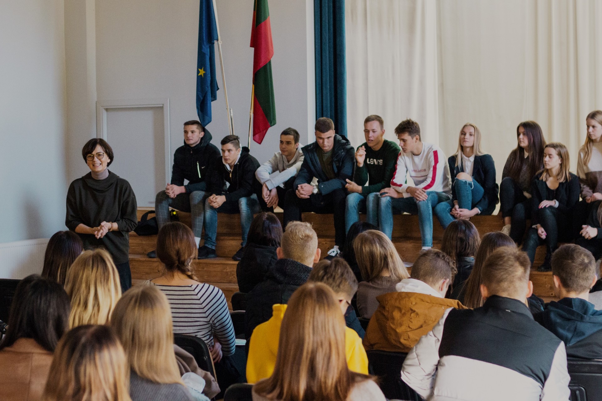 Forumo teatro etiudo pristatymas žiūrovams