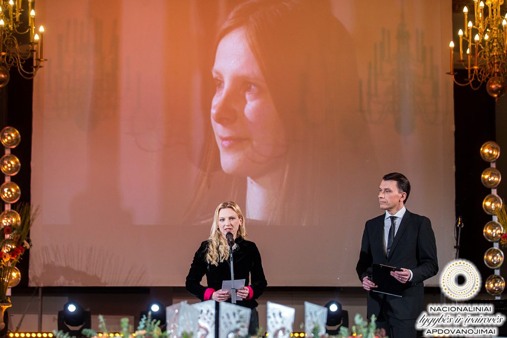 Ingos Rudzinskaitės-Colman ankstesnių metų Apdovanojimų įteikimo ceremonijoje. A. Didžgalvio nuotr.