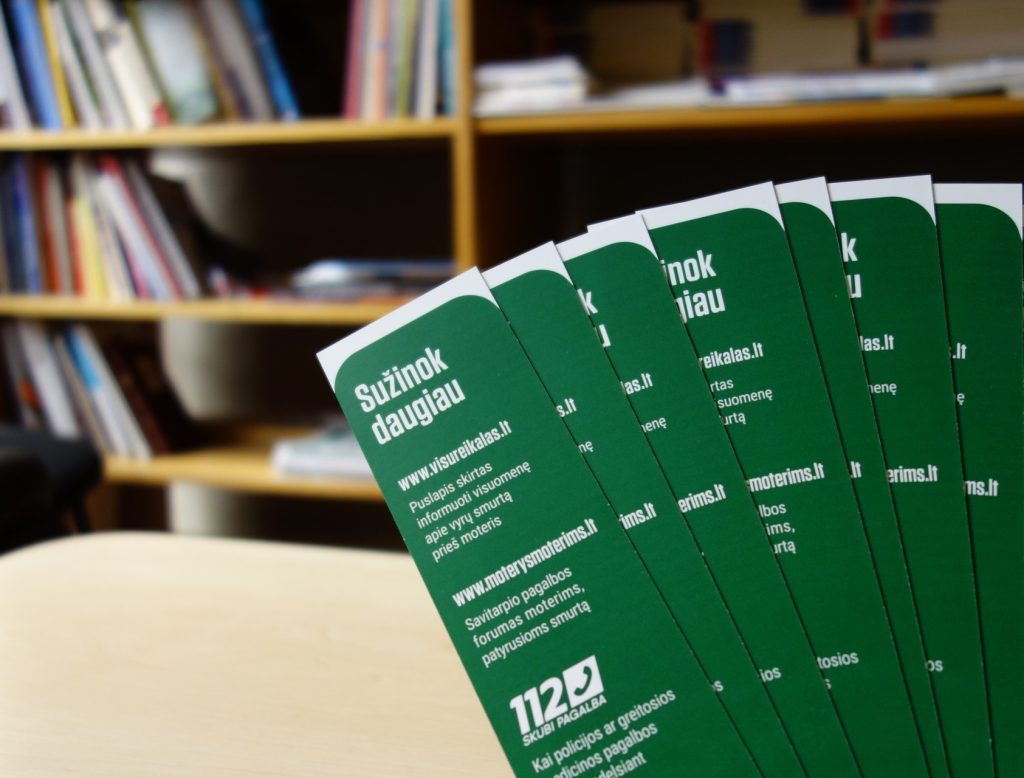 Knygų skirtukai su informacija